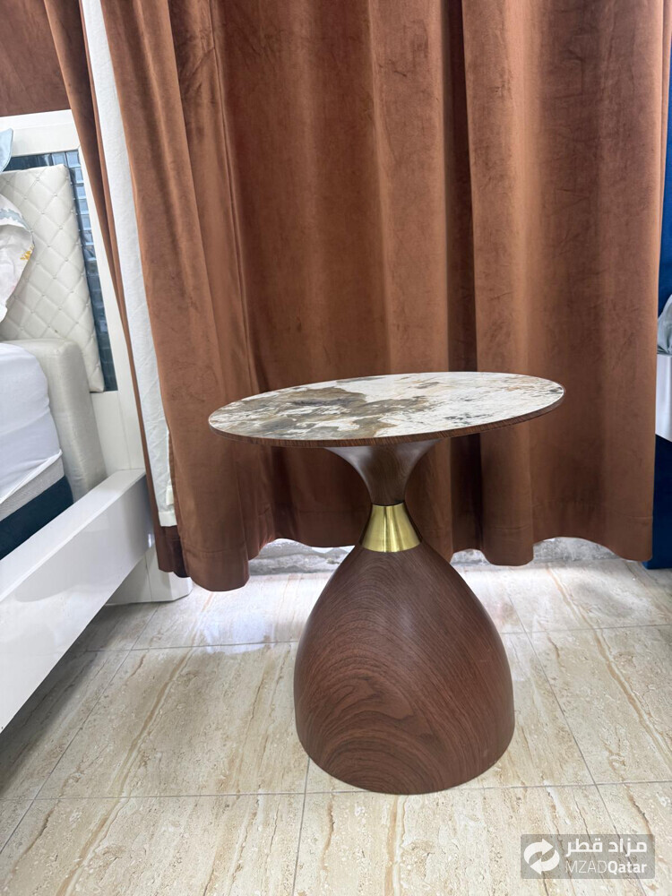 New table not used good quality  - 8