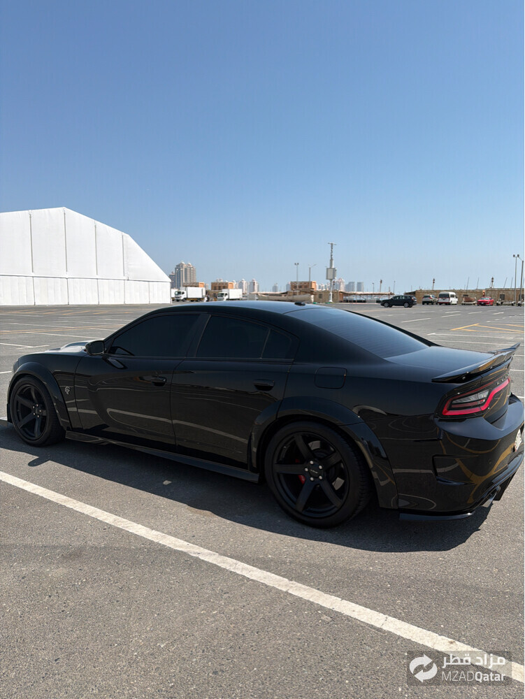 Dodge Charger Hellcat - 2