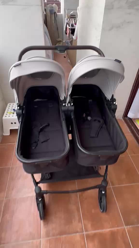 twins stroller  - 1