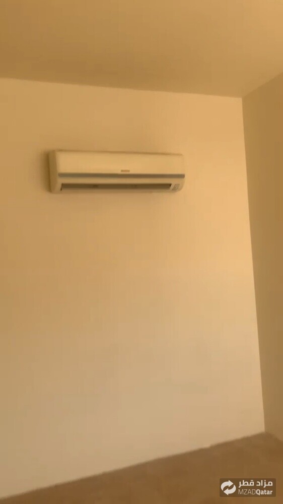 للإيجار فيلا بمجمع بالدحيل اسكان - 2