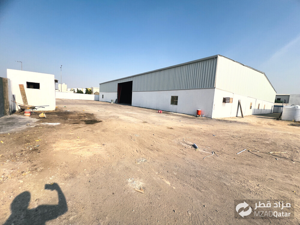 للايجار كراج 3600 متر - 7