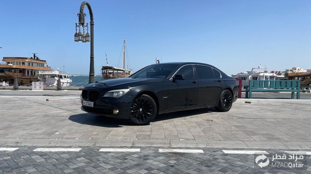 بي ام دبليو ال اي ٧٣٠. ٢٠١٠ - 4
