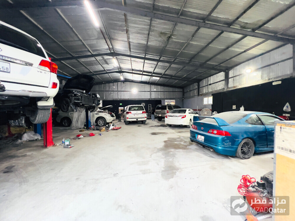 للايجار كراج 600 متر - 1