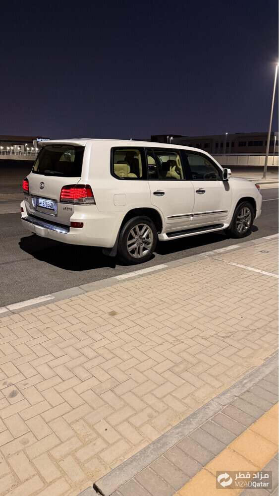 لكزس ٢٠١٣ - 2