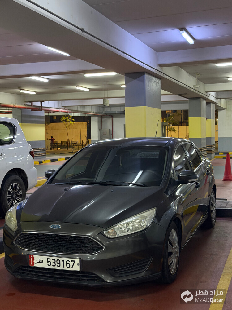 ford focus  - 1