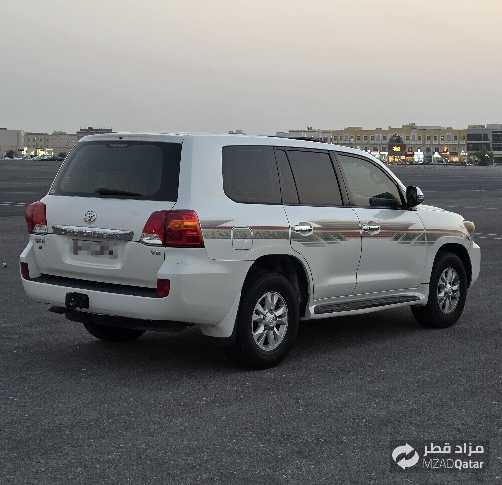 GXR V8 MODEL 2012 - 5