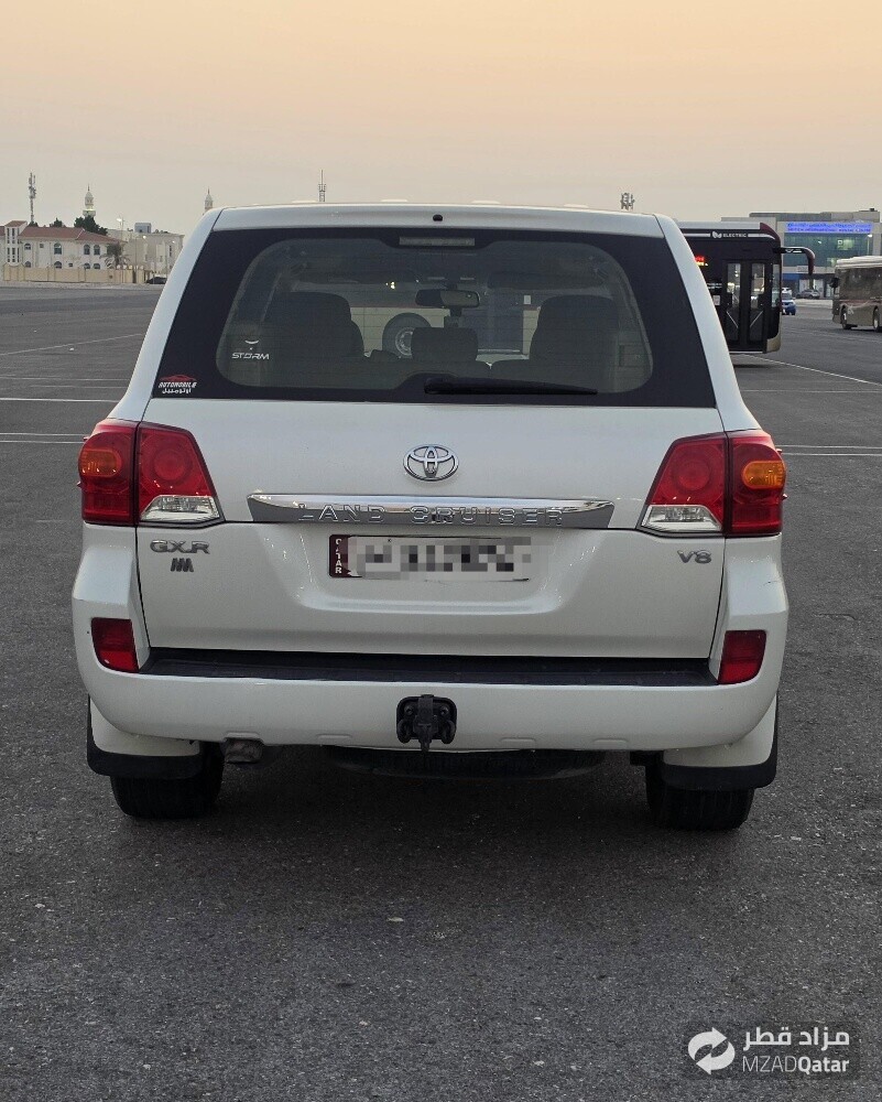 GXR V8 MODEL 2012 - 6