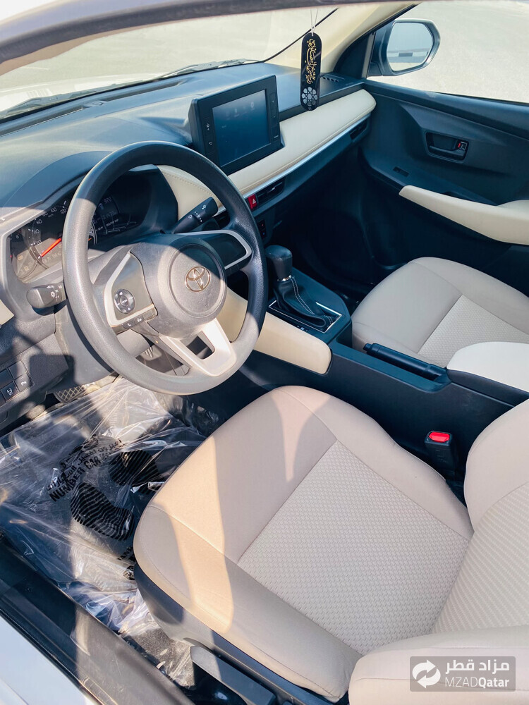 Toyota Yaris - 8