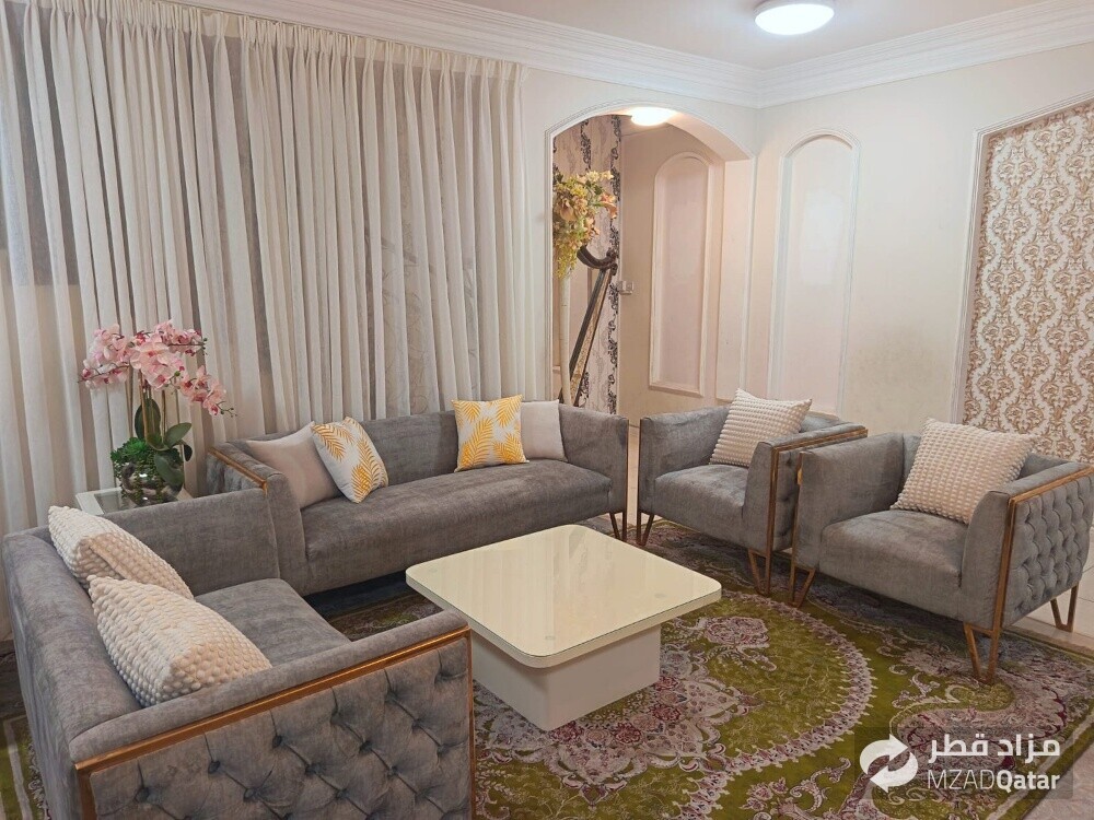 for sell midas brand sofa set - 3