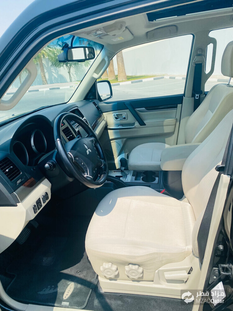 Mistubishi Pajero - 9