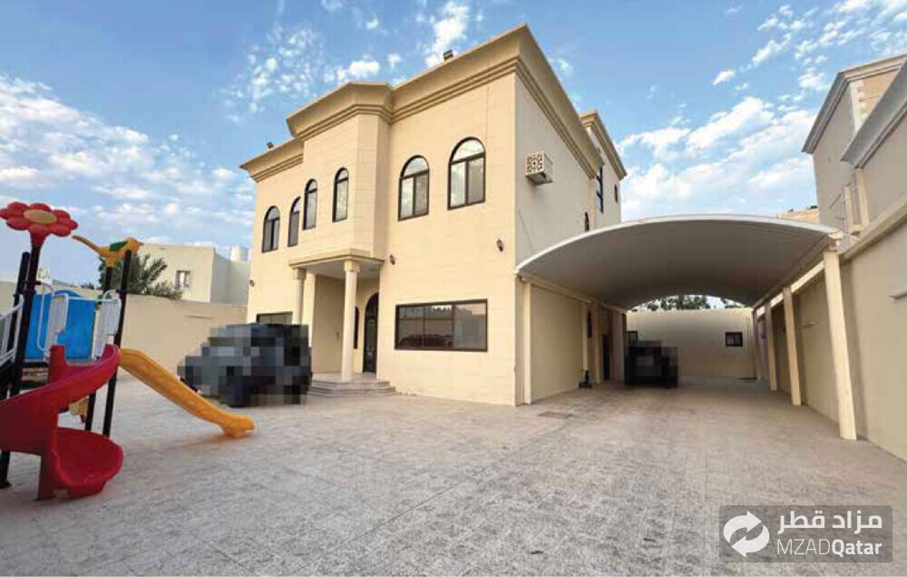 للبيع فيلا الدفنة (عنيزه 66) - 1