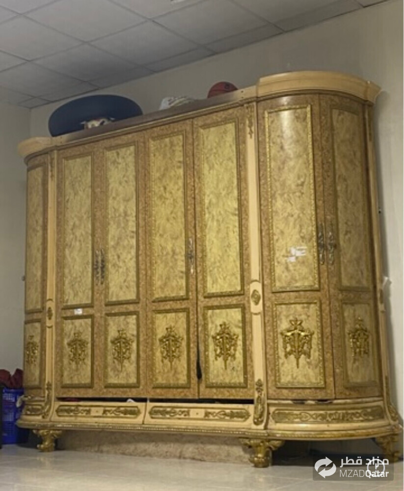 wardrobe for free - 1