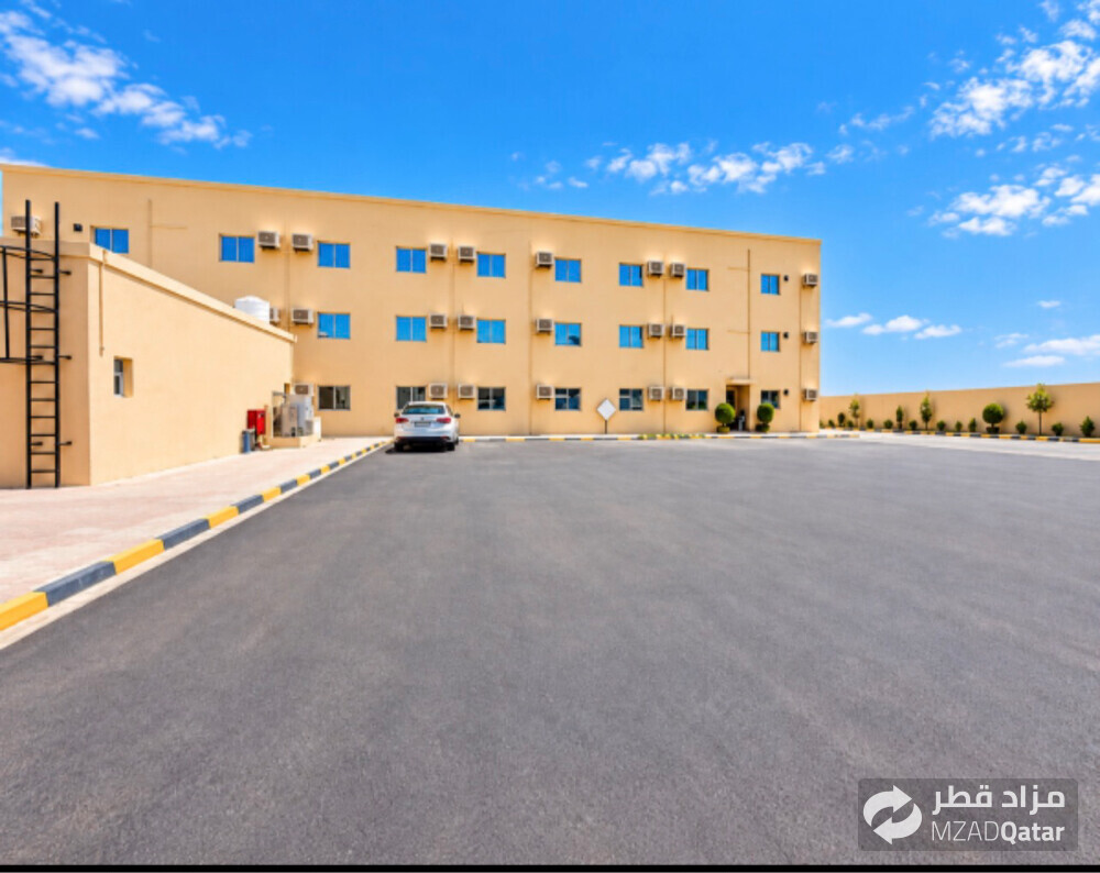 للايجار سكن متكامل 210 غرفه - 1