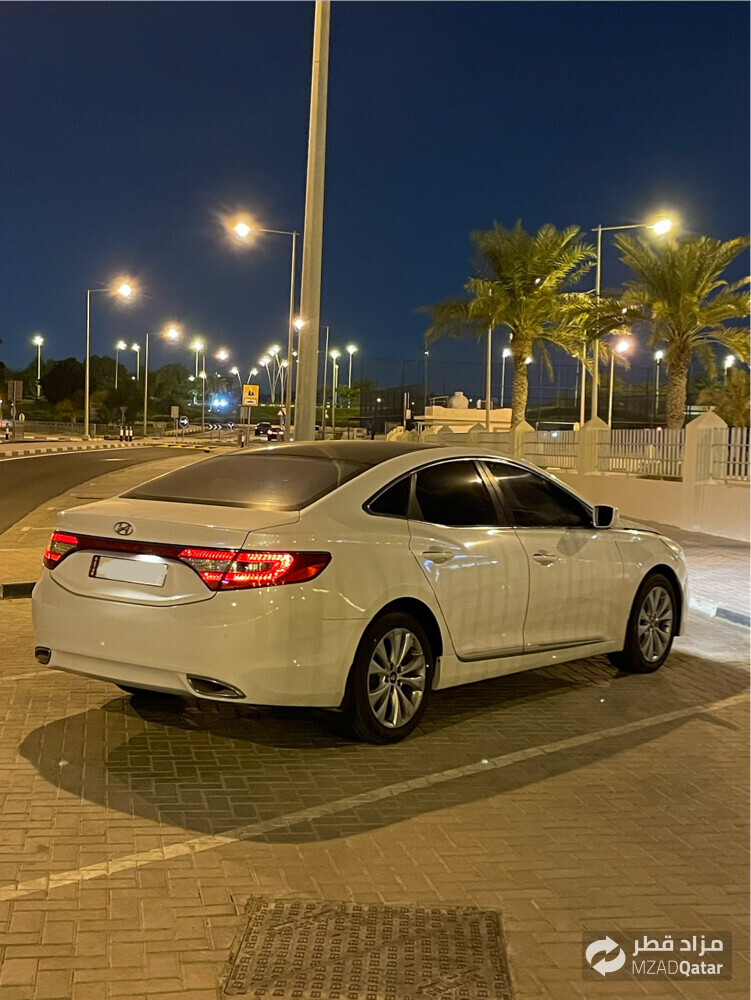 Hyundai Azera 2015 - 4