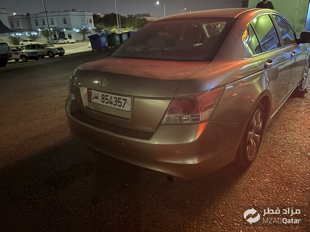 HONDA ACCORD FULL OPTION  - 8