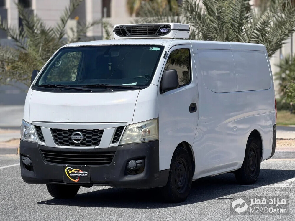 Nissan Urvan Chiller Van - 1