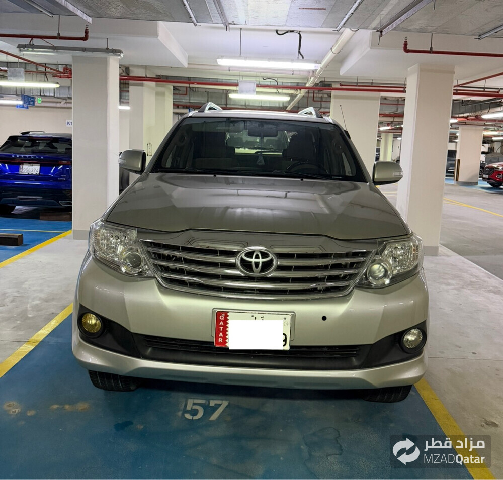 Fortuner SR5 in perfect condition - 1