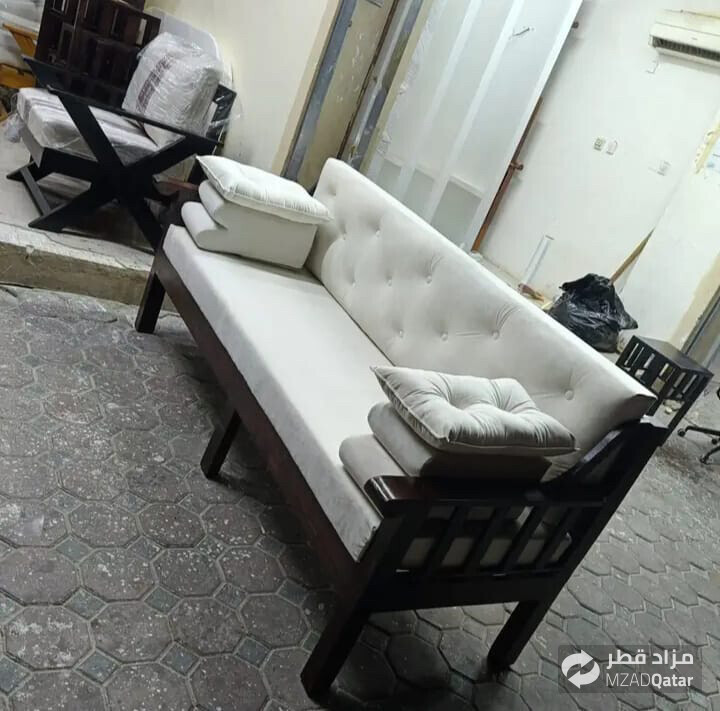 طولات وكراسي  خشبيه  - 1