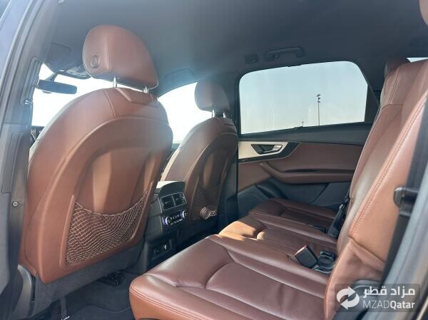 Audi - Q7 2019 - 9