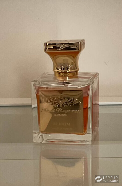 Al Hazm Extrait de Parfum by Royal - 2