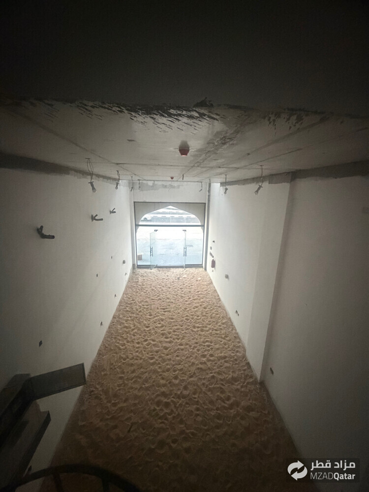 للايجارمحلات الغرافه ميزانين18000 - 5