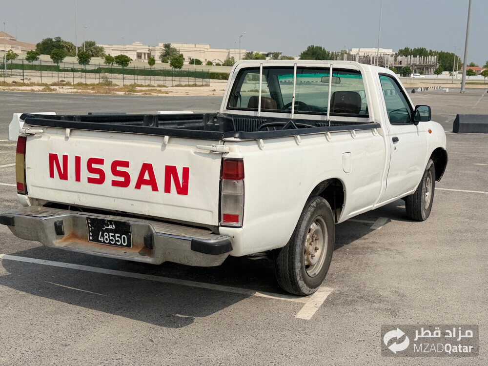 Nissan pickup Single Cab - 5