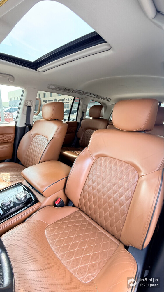 Infiniti QX80 - 2021 - 8