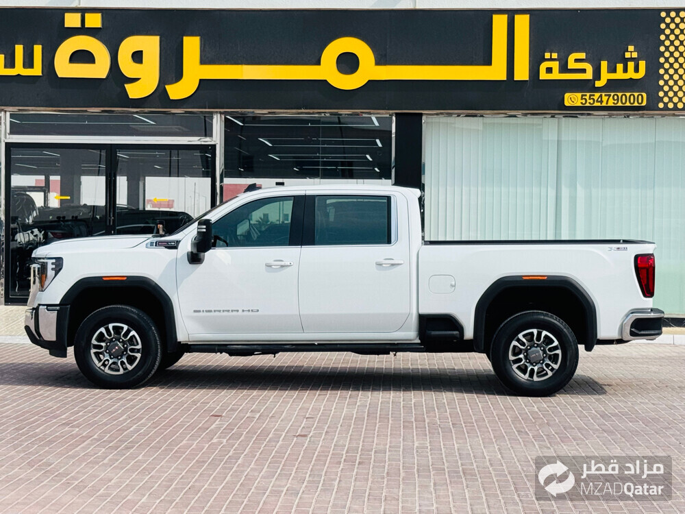 GMC Sierra 2500HD model 2024 - 3