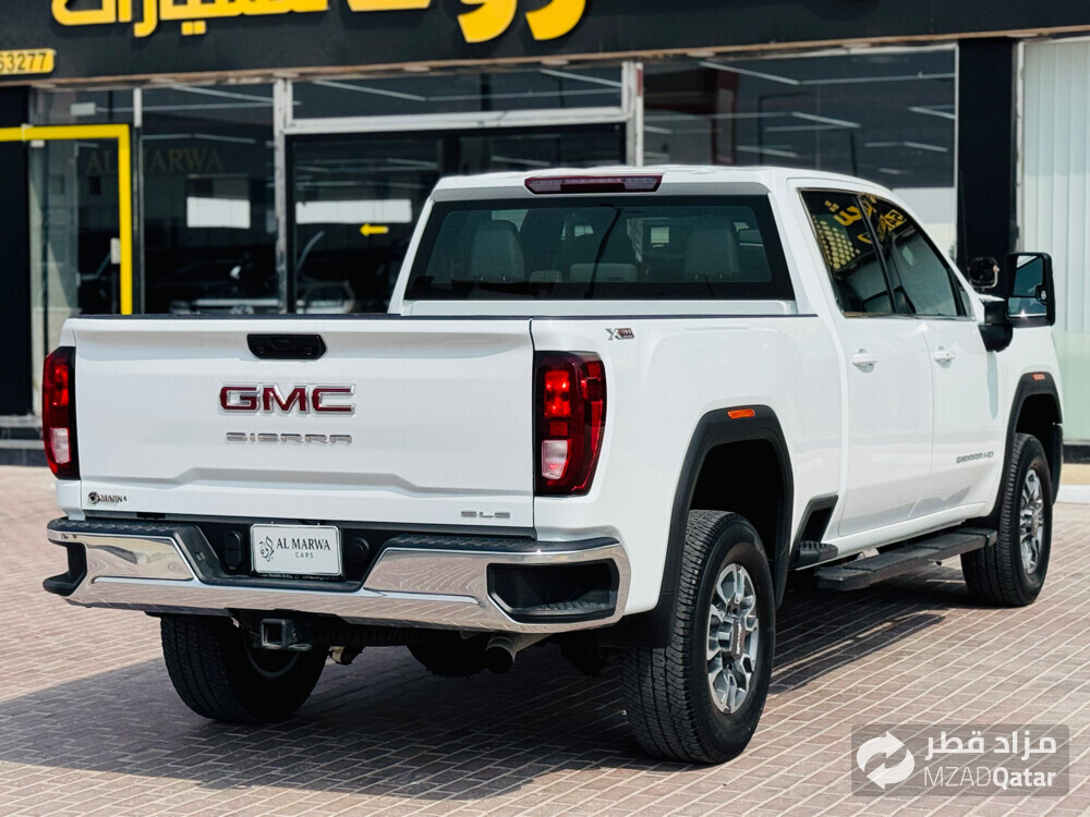 GMC Sierra 2500HD model 2024 - 12