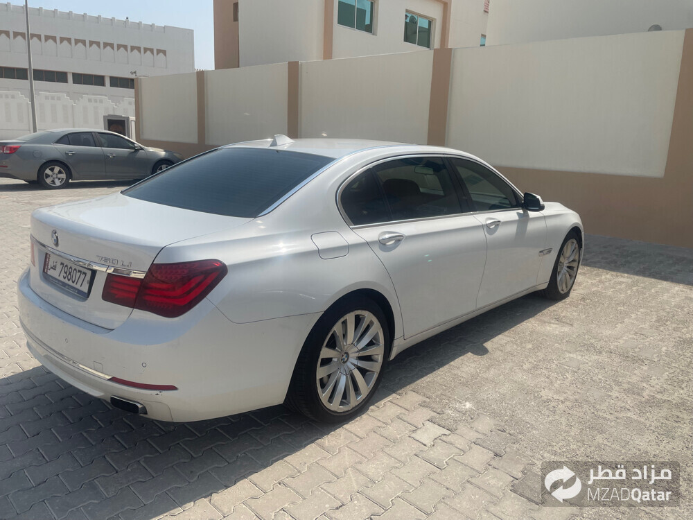 بس ام دبليو ٧٢٠  - 2