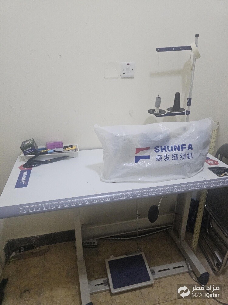 Industrial Sewing Machine - 3