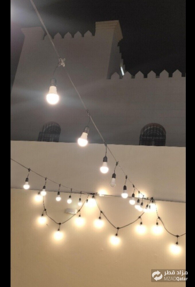 Black wire with bulbs available new - 2