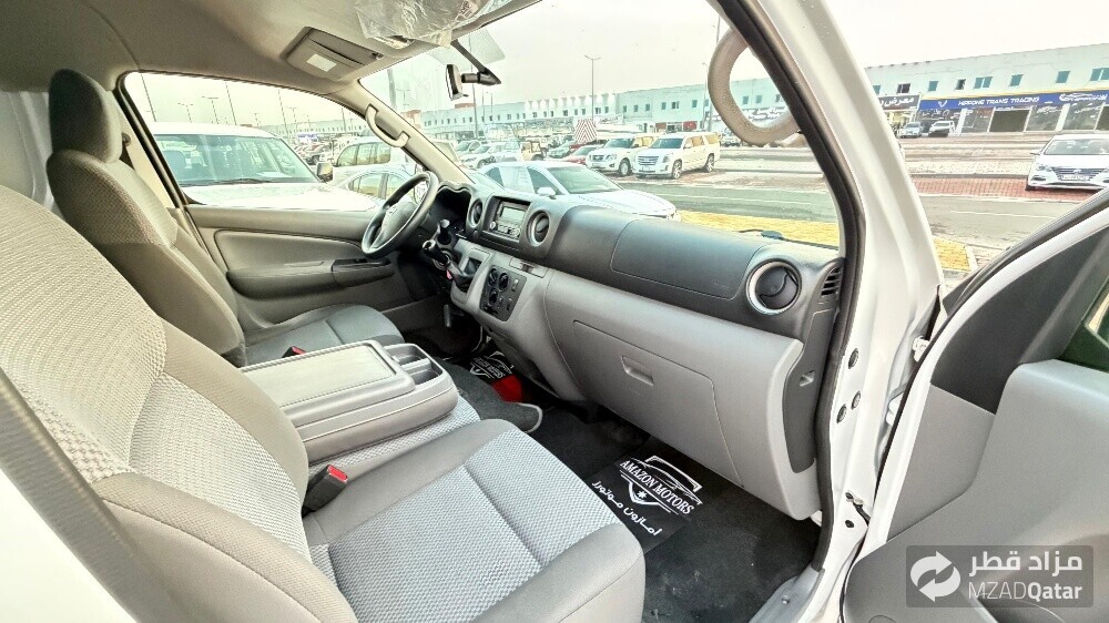 Nissan Urvan, standard, high roof - 7