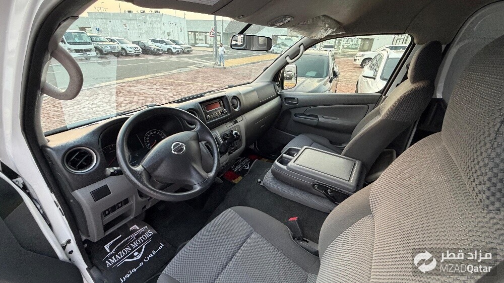 Nissan Urvan, standard, high roof - 10