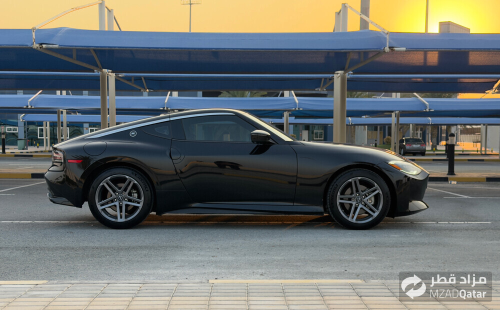 NISSAN Z 2024 like new - 11