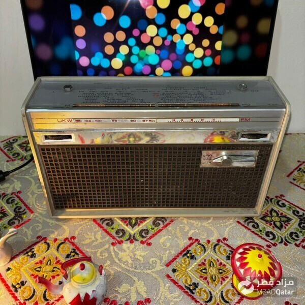 Vintage Multi-Band Radio FM/AM - 6