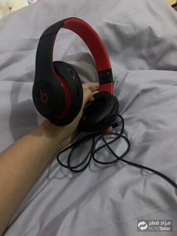 beats red and black over ear wired - 2