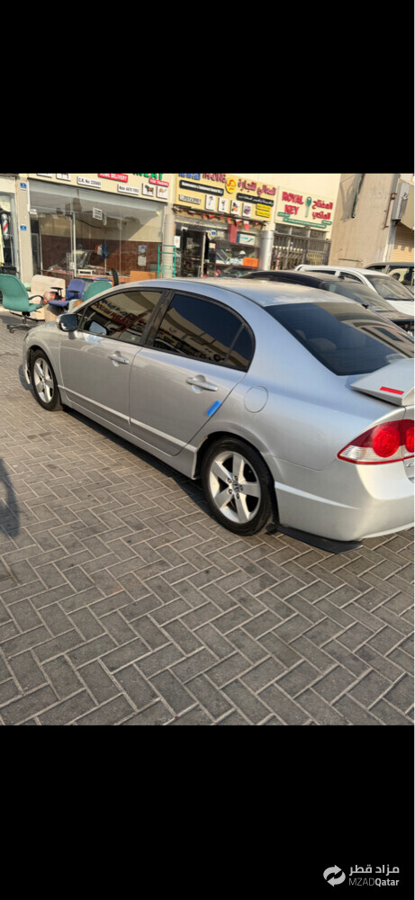 هوندا سيفيك - 4