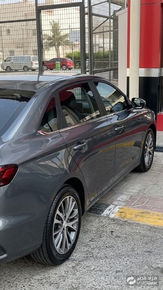 جيلي موديل ٢٠٢٥ ممشى ٦٦ الف فقط - 2