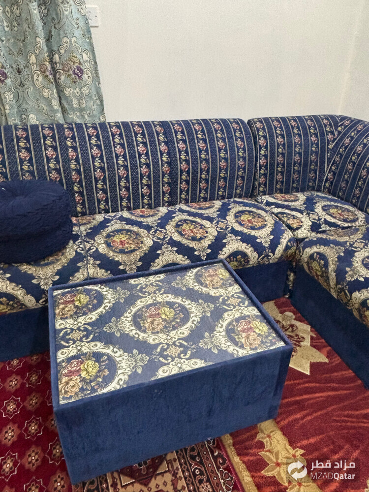 جلسة كراسي كامله مع طاوله كبيره  - 2