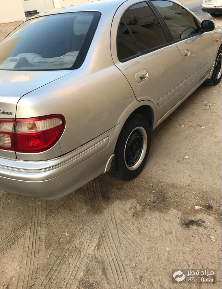 Nissan sunny 2003 model - 4