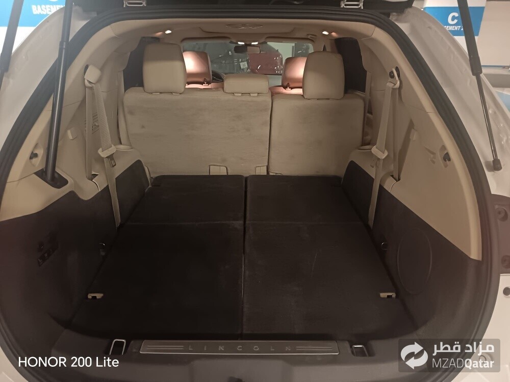 Lincoln mkt 2016 full option - 16