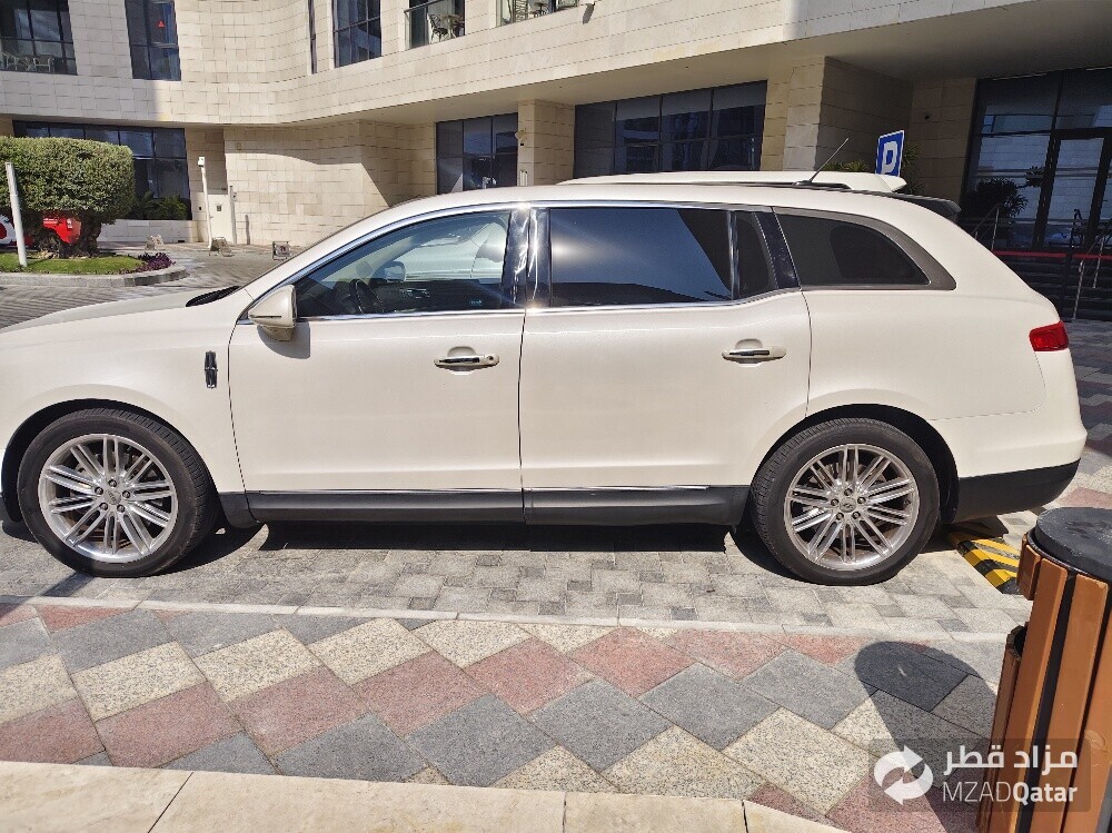 Lincoln mkt 2016 full option - 4