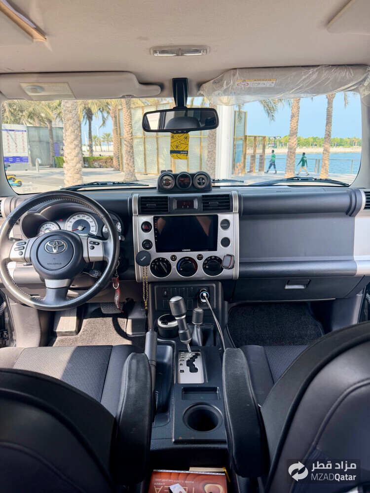 FJ CRUISER SUPER CLEAN CONDITION  - 7