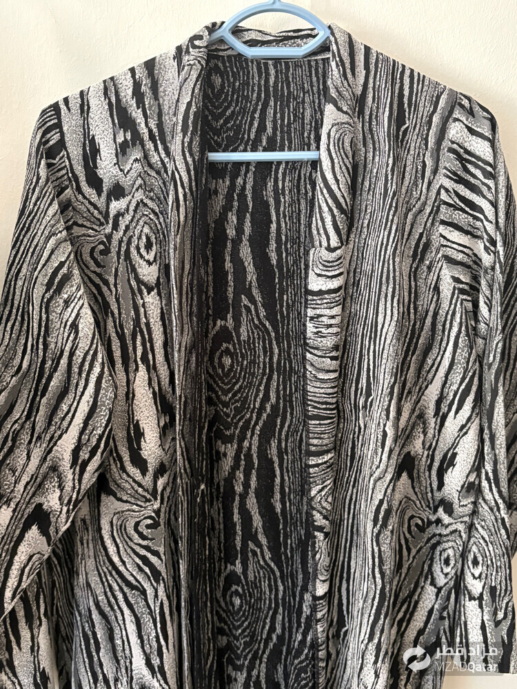 buy 2abayas for 235 - 1