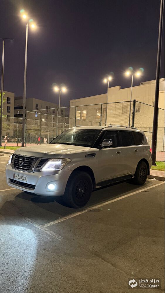 Nissan Patrol Platinum 2010 - 6