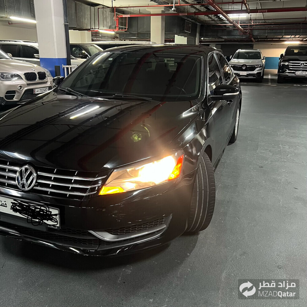 VOLKSWAGEN PASSAT  - 4