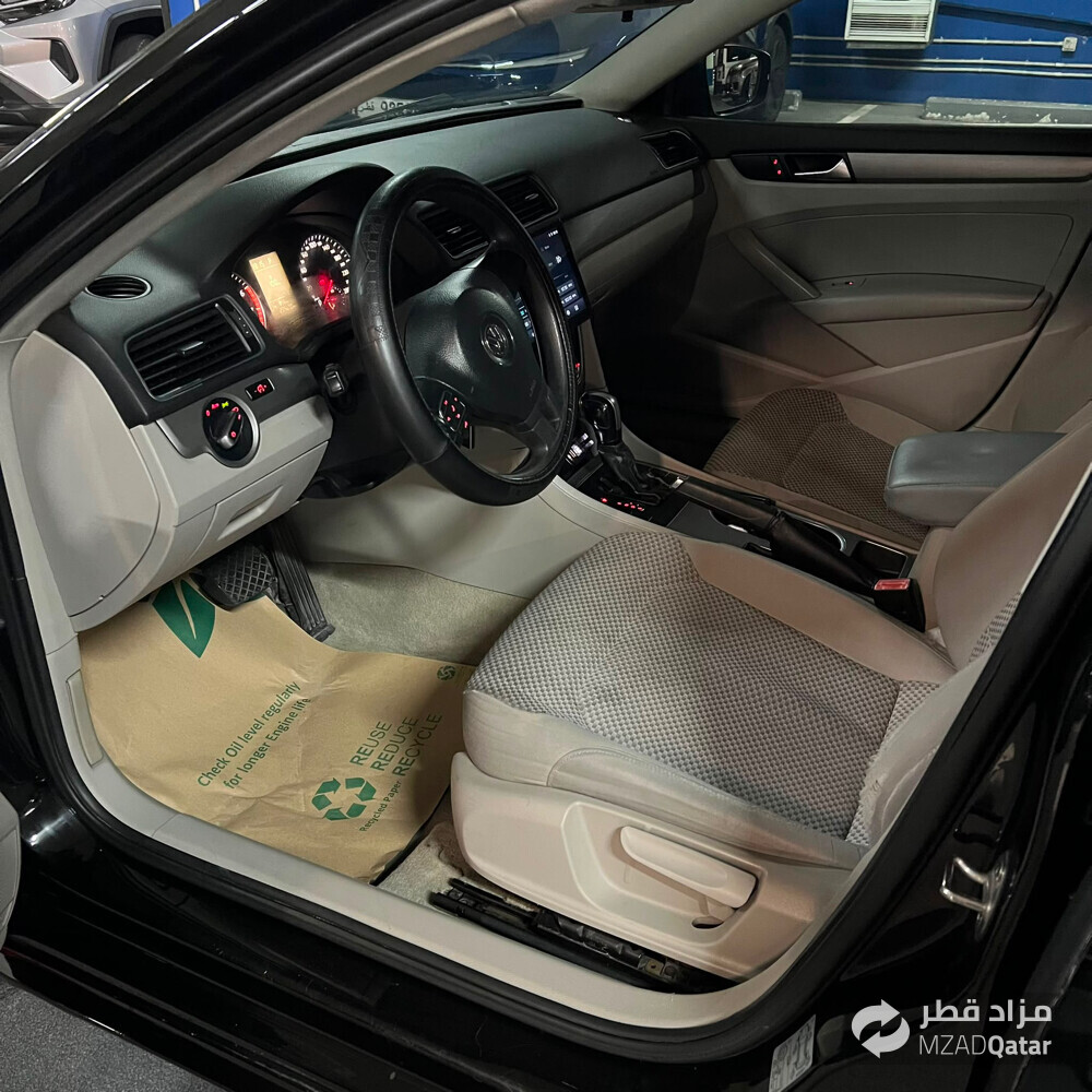VOLKSWAGEN PASSAT  - 6