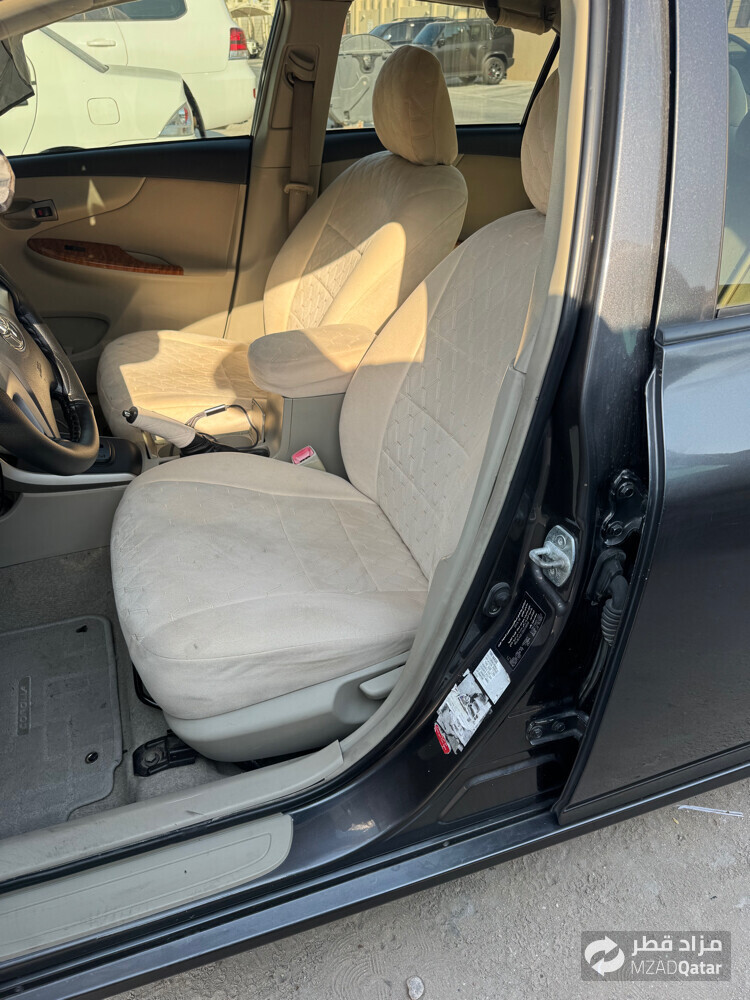 Toyota Corolla 2013 XLI 1.8 - 7