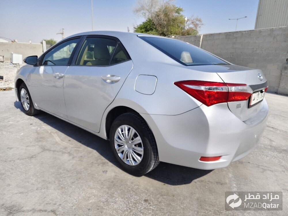 Toyota Corolla 2016 TV screen - 14